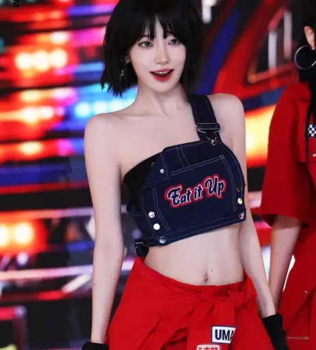 Image 22953553 from Sakura Miyawaki 宮脇 咲良 | LESSERAFIM