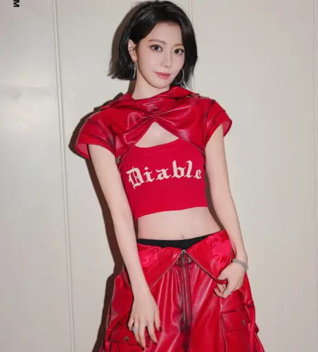 Image 22953798 from Sakura Miyawaki 宮脇 咲良 | LESSERAFIM