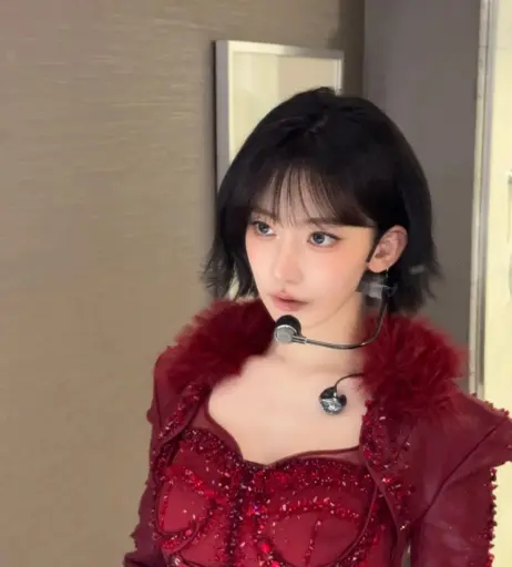 Image 22953710 from Sakura Miyawaki 宮脇 咲良 | LESSERAFIM