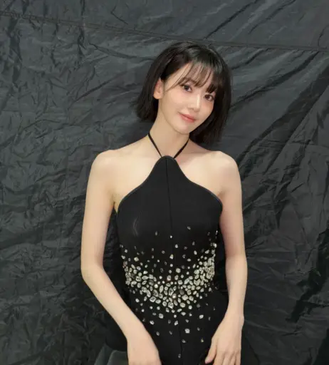 Image 22953625 from Sakura Miyawaki 宮脇 咲良 | LESSERAFIM