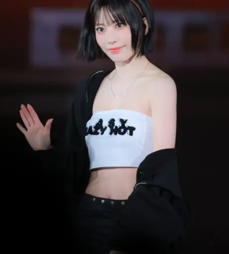 Image 22953606 from Sakura Miyawaki 宮脇 咲良 | LESSERAFIM