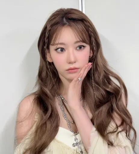 Image 22953383 from Sakura Miyawaki 宮脇 咲良 | LESSERAFIM