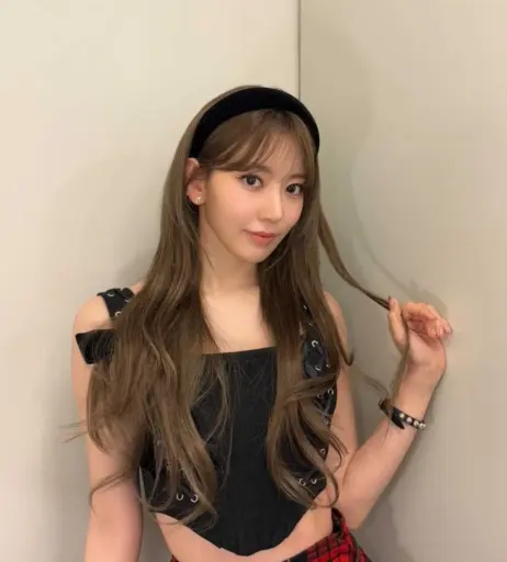 Image 22953380 from Sakura Miyawaki 宮脇 咲良 | LESSERAFIM