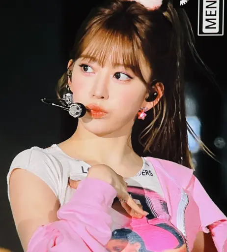 Image 22953361 from Sakura Miyawaki 宮脇 咲良 | LESSERAFIM