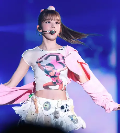 Image 22953368 from Sakura Miyawaki 宮脇 咲良 | LESSERAFIM