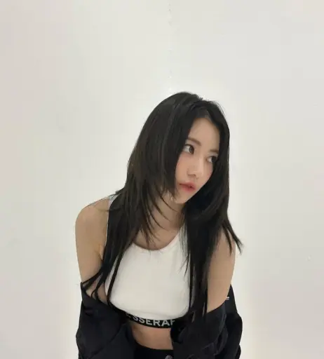 Image 22953355 from Sakura Miyawaki 宮脇 咲良 | LESSERAFIM