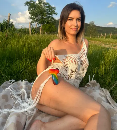 Image 2296845 from Linette Crown