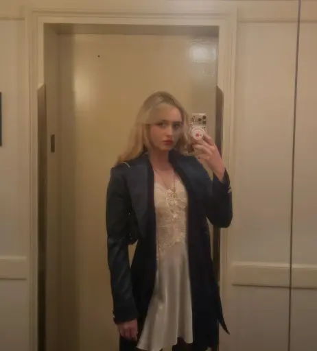 Image 22948993 from Kathryn Newton