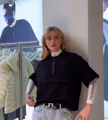 Image 22948980 from Kathryn Newton