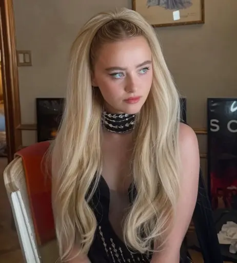 Image 22948932 from Kathryn Newton