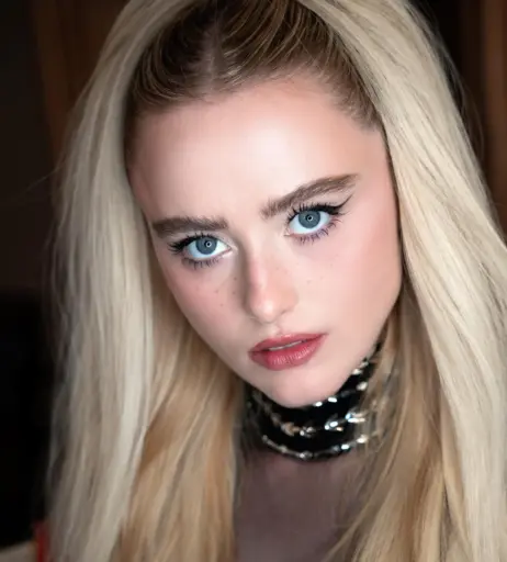 Image 22948948 from Kathryn Newton