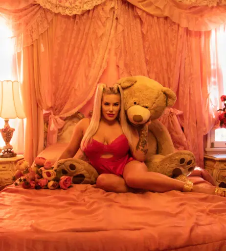 Image 22949914 from Taya Valkyrie