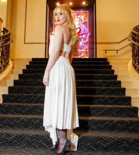 Image 22949419 from Kathryn Newton