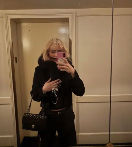 Image 22949196 from Kathryn Newton