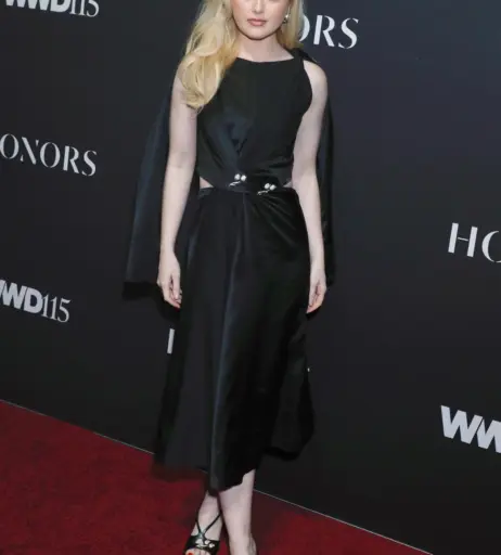 Image 22949022 from Kathryn Newton