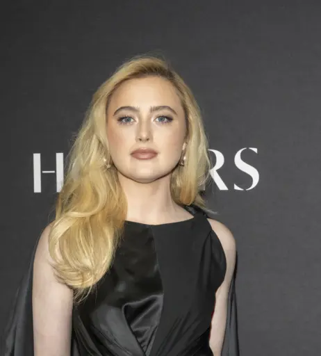 Image 22949014 from Kathryn Newton