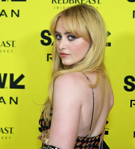 Image 22949334 from Kathryn Newton