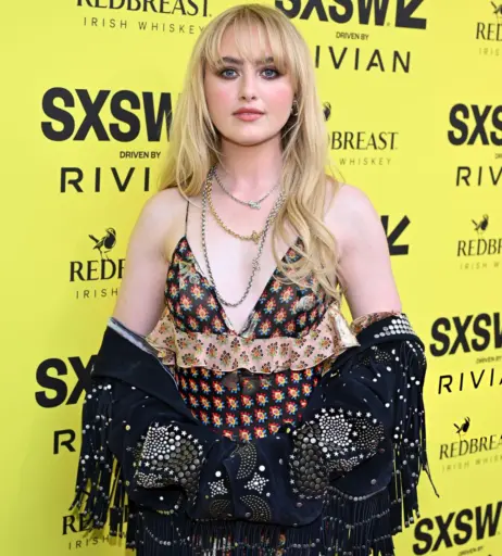 Image 22949340 from Kathryn Newton