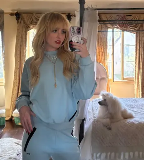 Image 22949288 from Kathryn Newton