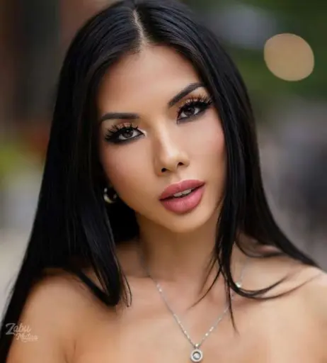 Image 22985332 from Lexi Vixi