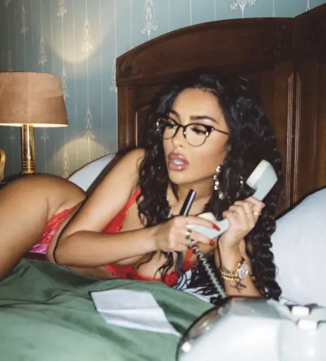 Image 2298622 from Maryscrib