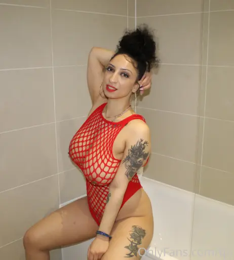 Image 22983364 from Queenuncovered | Shanti Dynamite