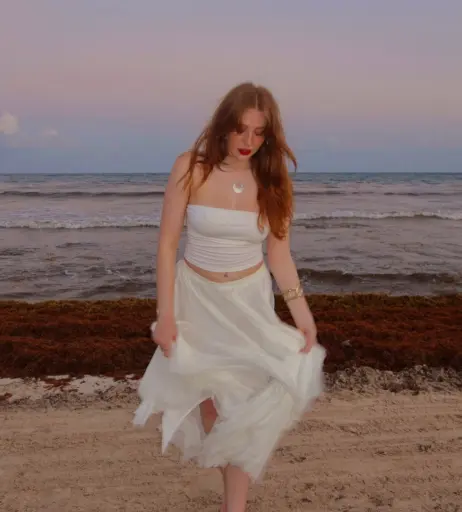 Image 22858149 from Madeline Ford (@madelineaford)