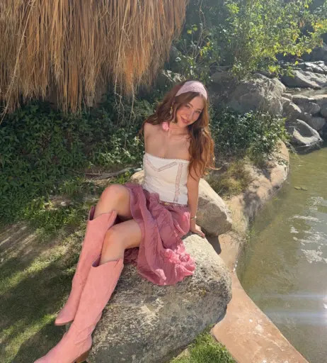 Image 22858282 from Madeline Ford (@madelineaford)