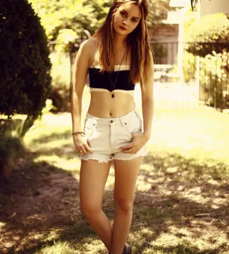 Image 22861405 from Liana Liberato