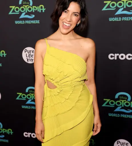 Image 22861308 from Stephanie Beatriz (Rosa Diaz from Brooklyn Nine-Nine)