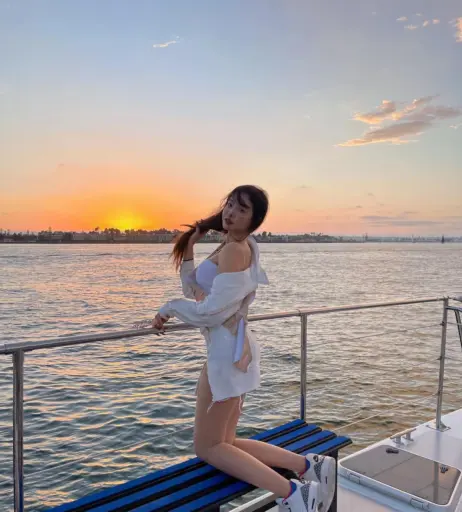 Image 22873171 from Yunicorn19