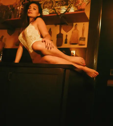 Image 2284793 from Stella Hudgens
