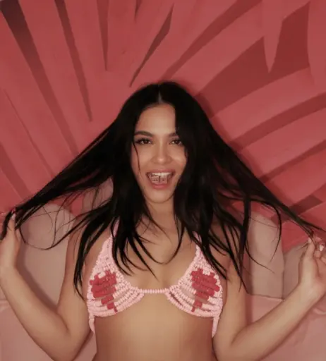 Image 2282060 from Stella Hudgens