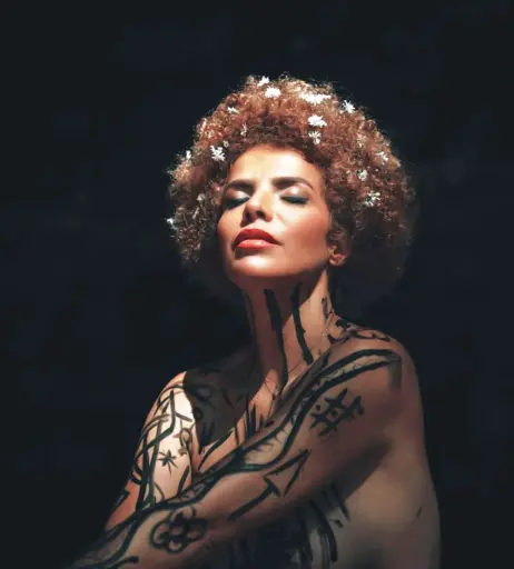 Image 22829404 from Vanessa Da Mata