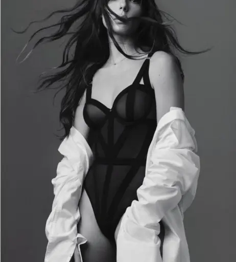 Image 22833918 from Isis Valverde