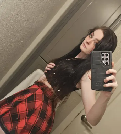 Image 22806331 from Grace Iris / graceiris_ts / smolprincessdani