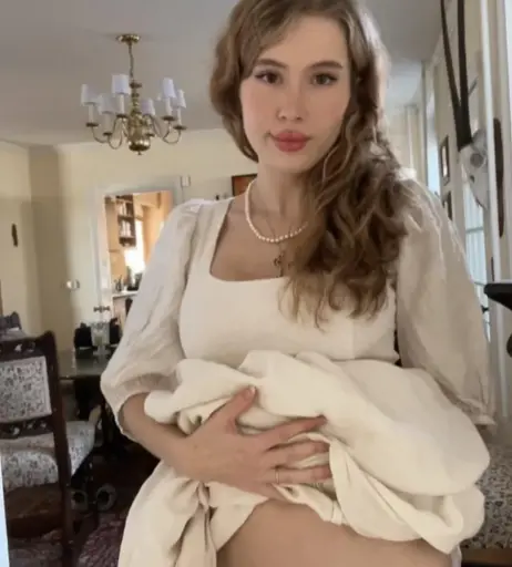 Image 22803685 from porcelaingoirl