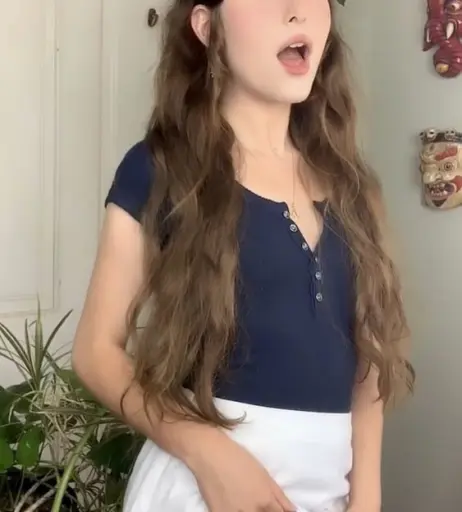 Image 22803604 from porcelaingoirl