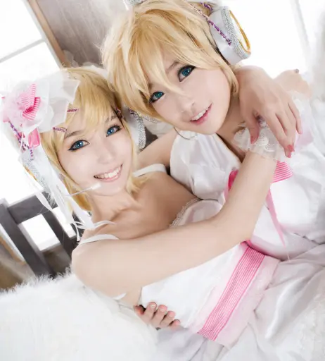 Image 22881319 from Spiral Cats Cosplay