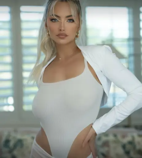 Image 2288907 from Lindsey Pelas