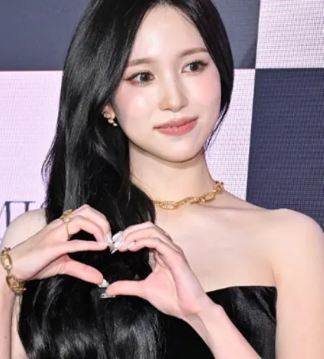 Image 22766456 from Mina Myoi (TWICE)
