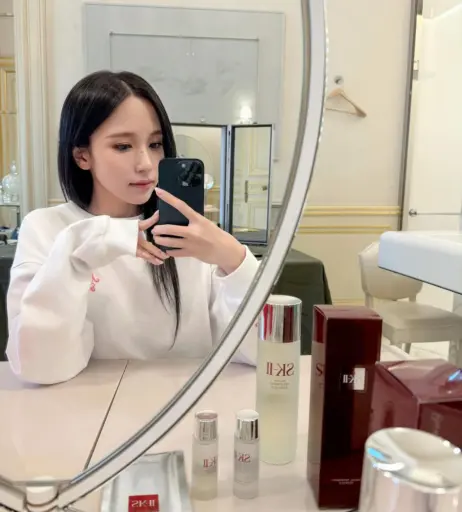 Image 22766349 from Mina Myoi (TWICE)
