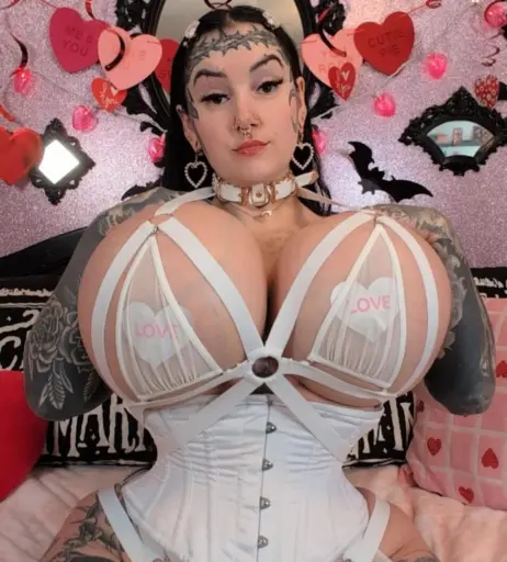 Image 22748277 from LotteOddities / Charlotte