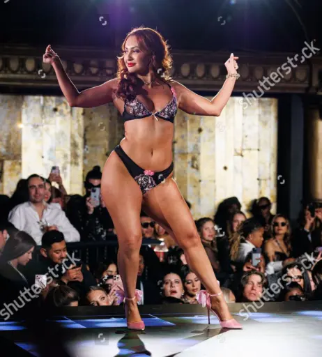 Image 22743983 from Francia Raisa