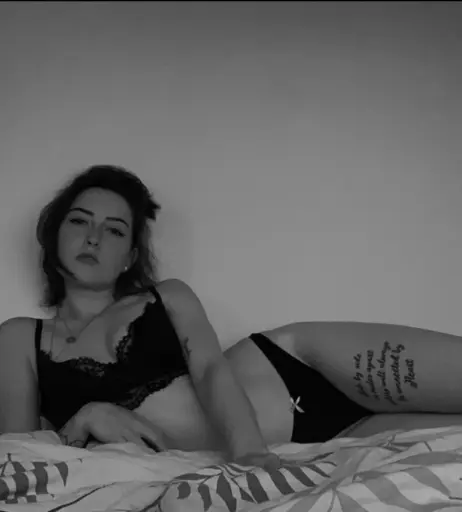 Image 227115 from Janinehft22