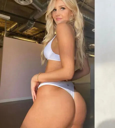 Image 22733793 from Allie_Dunn - BoutineLA Model