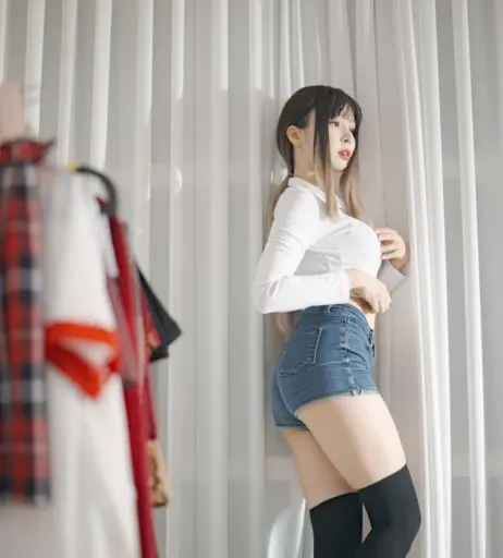 Image 22705877 from STUDIO 봄(SPRING)