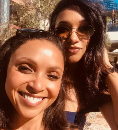 Image 22700057 from Candice patton