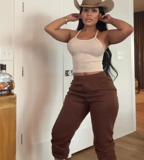 Image 22700335 from K. Michelle