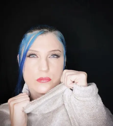 Image 22703639 from Leva Bates